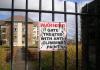 Warning gate treated with climbing paint